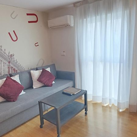 Apartamento En Huertas Madrid Exteriör bild