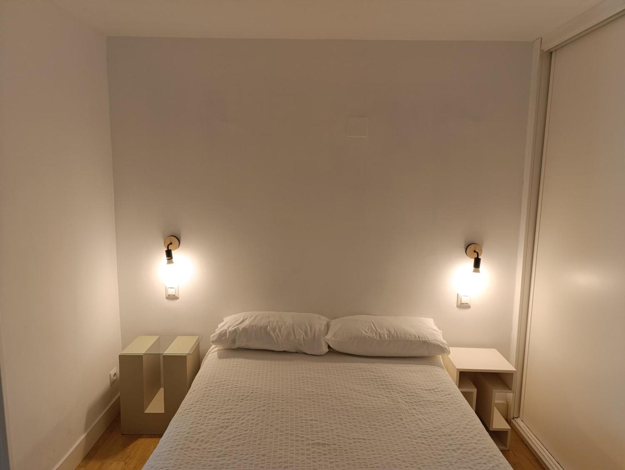 Apartamento En Huertas Madrid Exteriör bild