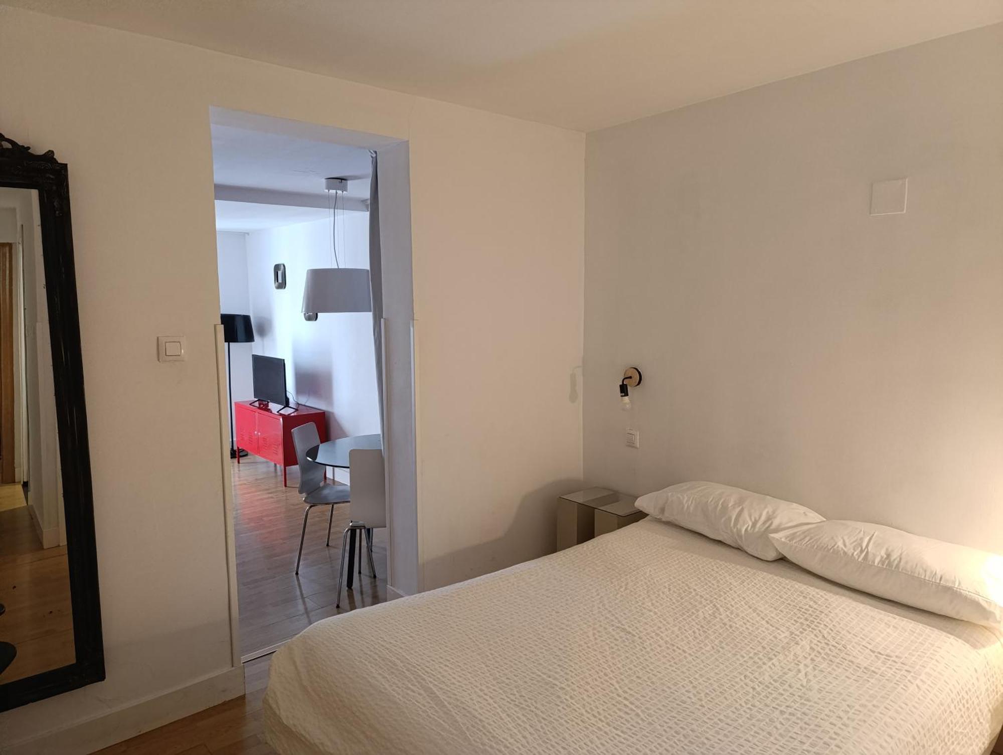 Apartamento En Huertas Madrid Exteriör bild